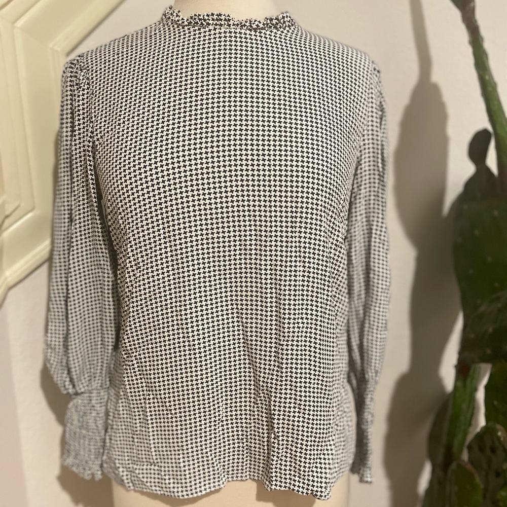 Zara Cross Stitch Print Blouse in Black and White Size S